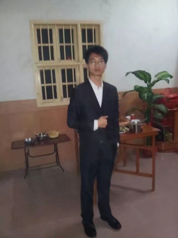 潇湘剑雨的第一张照片--漳州中老年相亲网