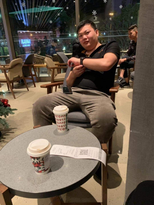 华熙的第二张照片--漳州中老年相亲网