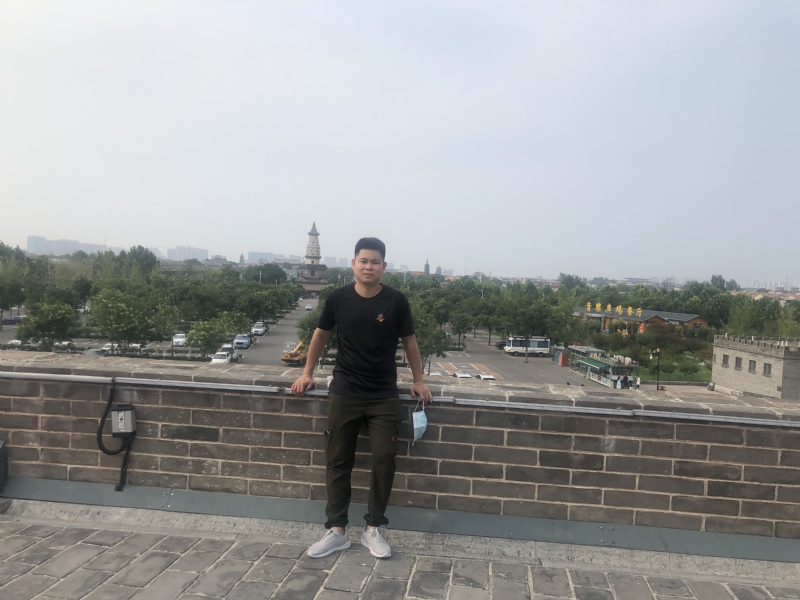 123.向左向右的第一张照片--漳州中老年相亲网